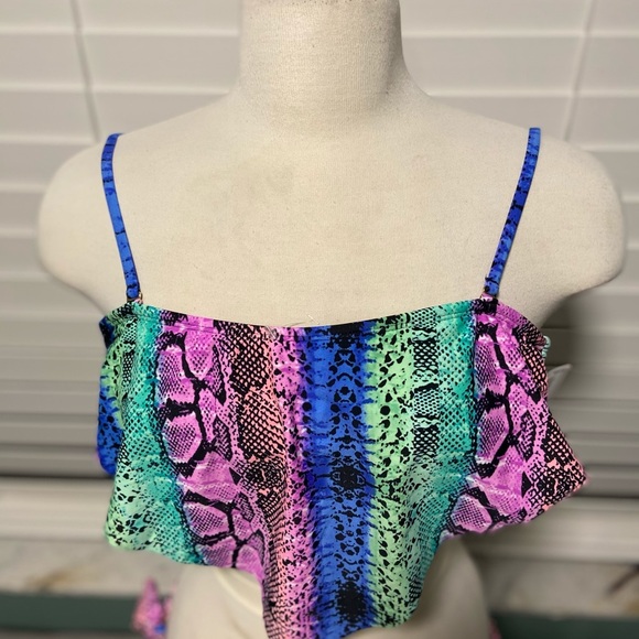 California sunshine two piece bikini - Picture 3 of 12